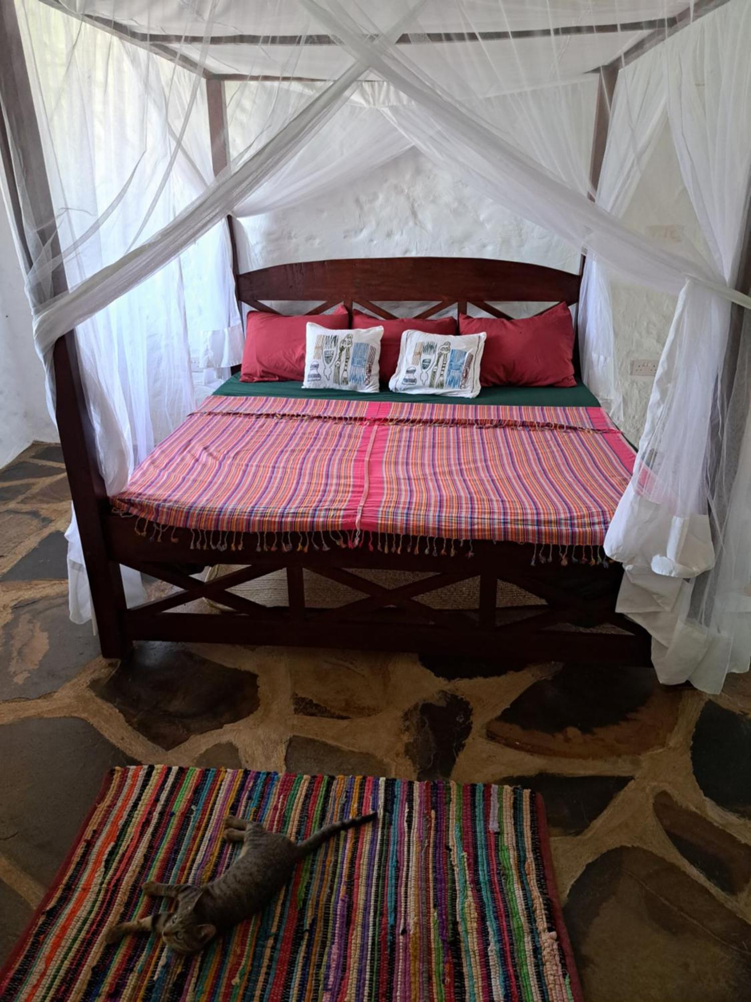 Bed and Breakfast Diani Yoga Barn Ukunda Zewnętrze zdjęcie